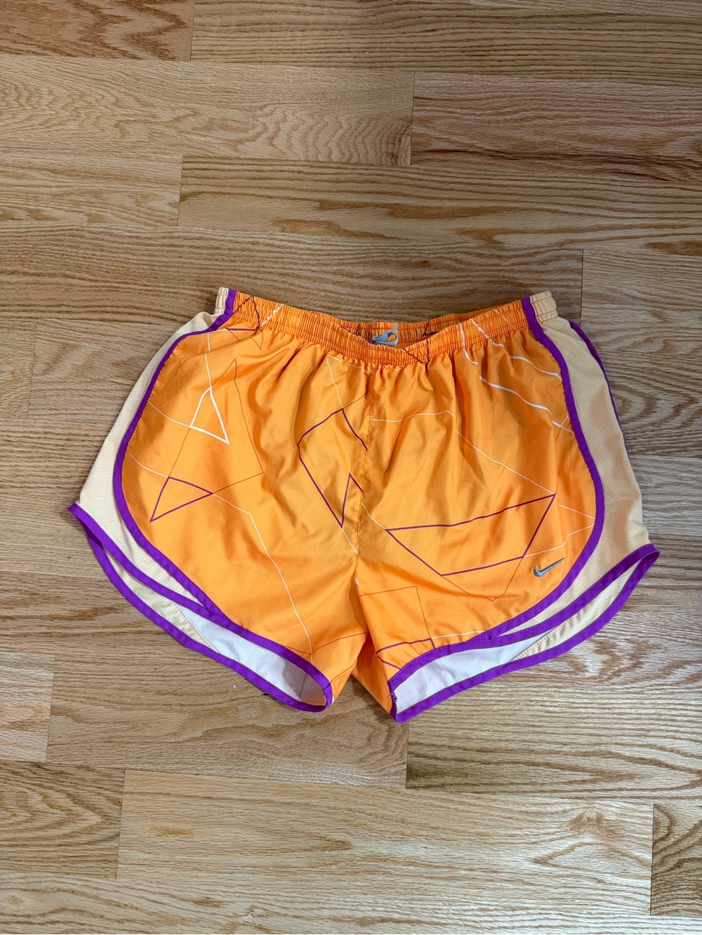 Nike Women’s Dry Fit Running Shorts Size Large Orange